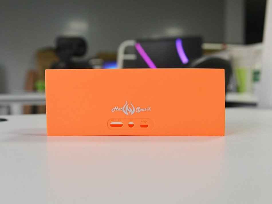 Wireless Bluetooth NFC Speaker, 10 Watt Portable Speaker System, 10 Hour Rechargeable Battery, Powerful Sound... N4