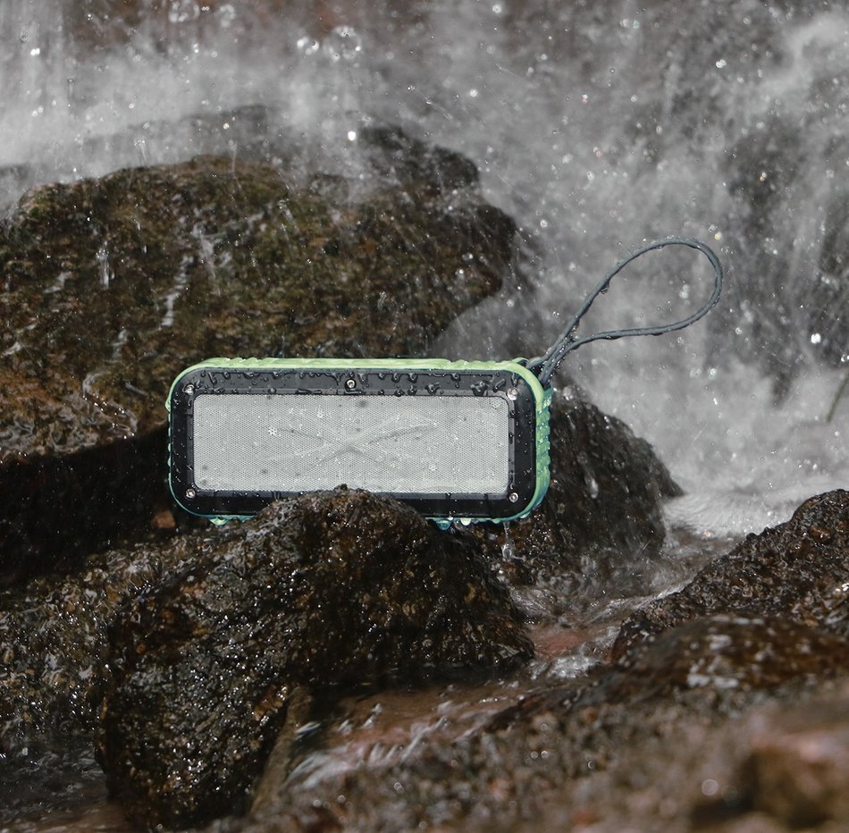Portable Bluetooth Speaker, GLL Waterproof Shower Wireless Speaker, Shockproof Dustproof Outdoor Bluetooth Speaker... N4