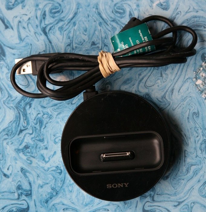SONY HOME THEATER Digital Media Port Cradle for iPod / iPhone (TDM-IP30) A1797336A