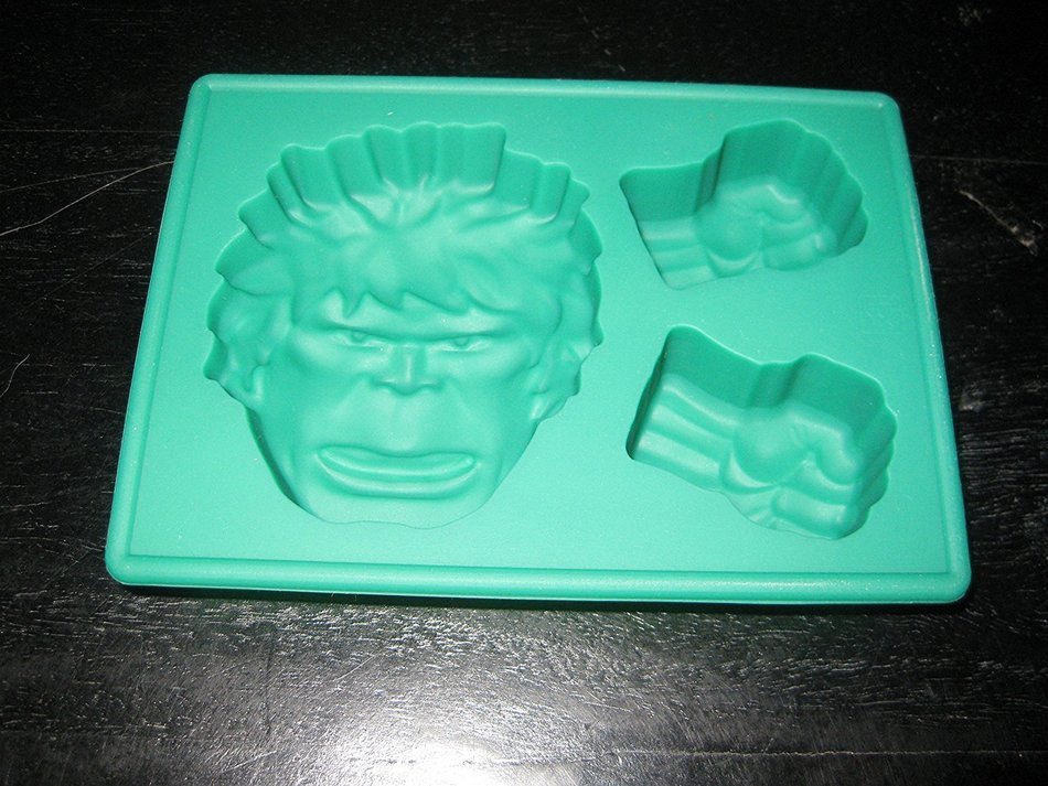 Hulk the Avengers Silicone Candy Mold Chocolate Mini Cake Pan N2