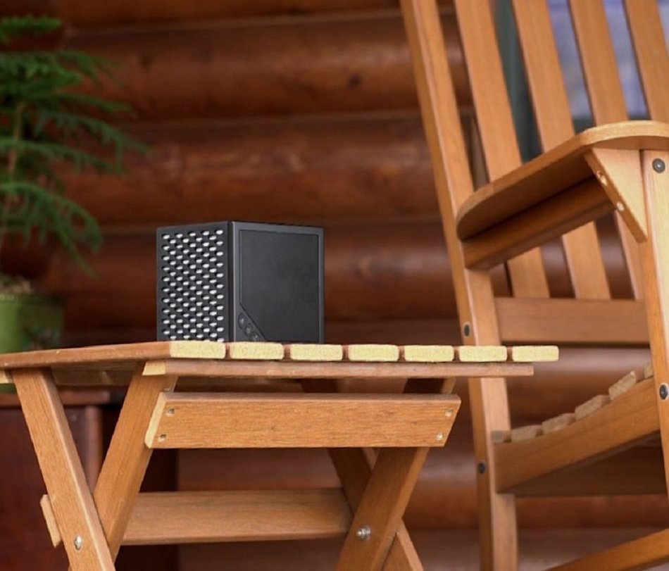 Juice Relay MG8SYBKG 10 Watt Wireless Bluetooth Speakers with Built in Linking System, Control Unit and Drone... N4