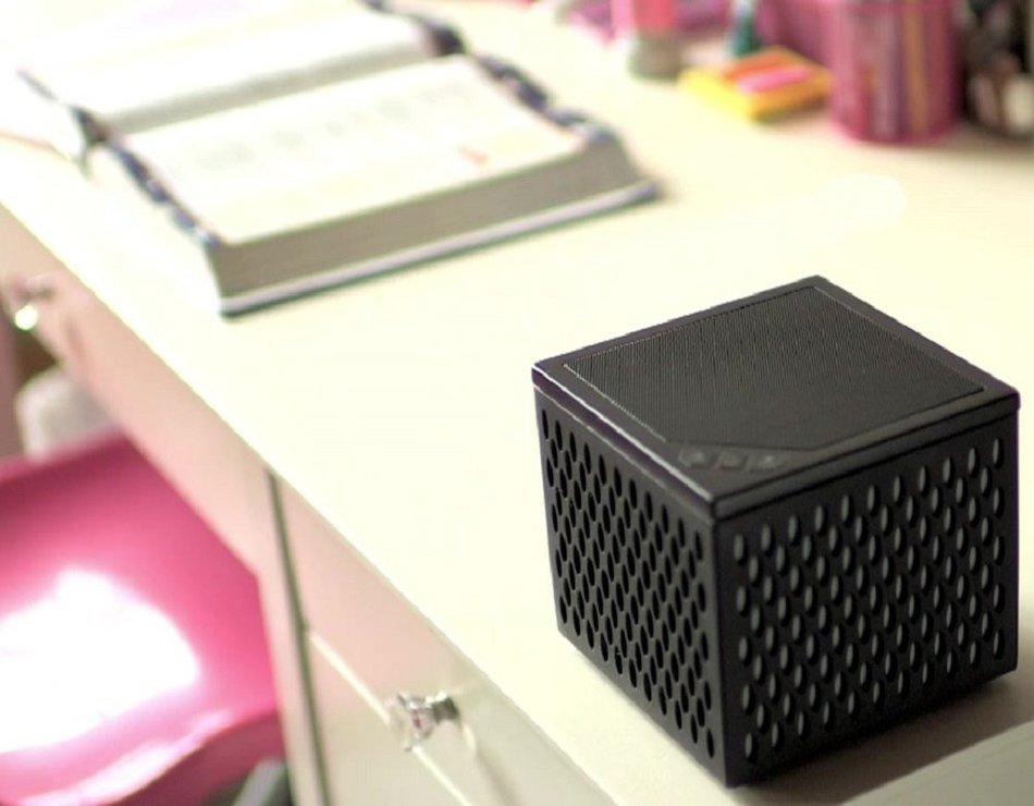 Juice Relay MG8SYBKG 10 Watt Wireless Bluetooth Speakers with Built in Linking System, Control Unit and Drone... N6