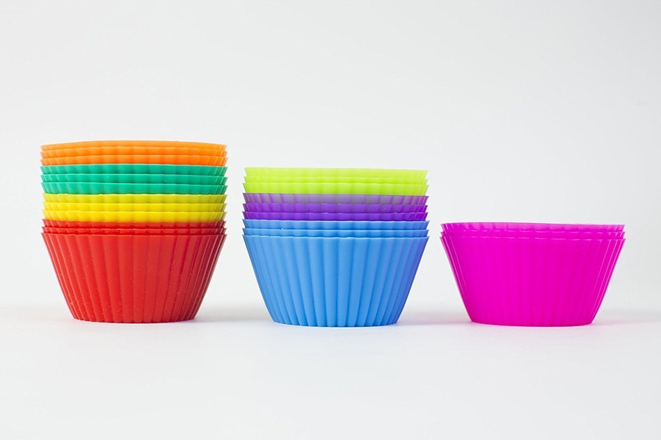 The Boston Sweets Silicone Cupcake Liners - 24 Pack Baking Cups- EIGHT colors - Reusable & Nonstick Muffin Molds... N6