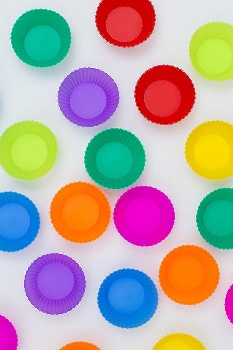 The Boston Sweets Silicone Cupcake Liners - 24 Pack Baking Cups- EIGHT colors - Reusable & Nonstick Muffin Molds... N7