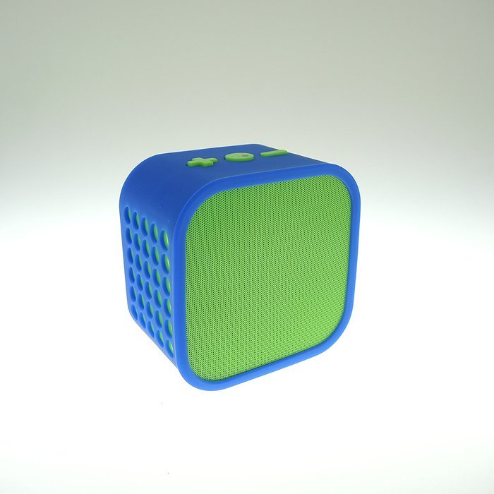 Vivitar Infinite V139BT Portable Wireless Bluetooth Speaker, Powerful Sound with Built-in Mic and AUX Connectivity... N6