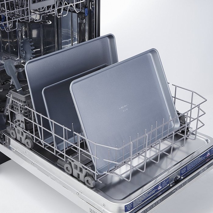 Calphalon Nonstick Bakeware, Baking Sheet, 2-Piece Set N5