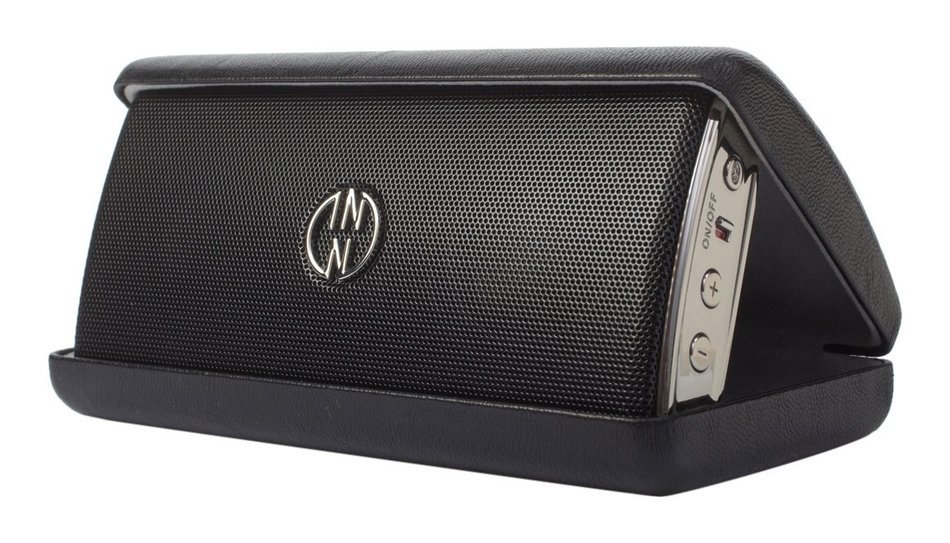 InnoFlask Wireless Bluetooth Portable Speaker with Travel Case N2