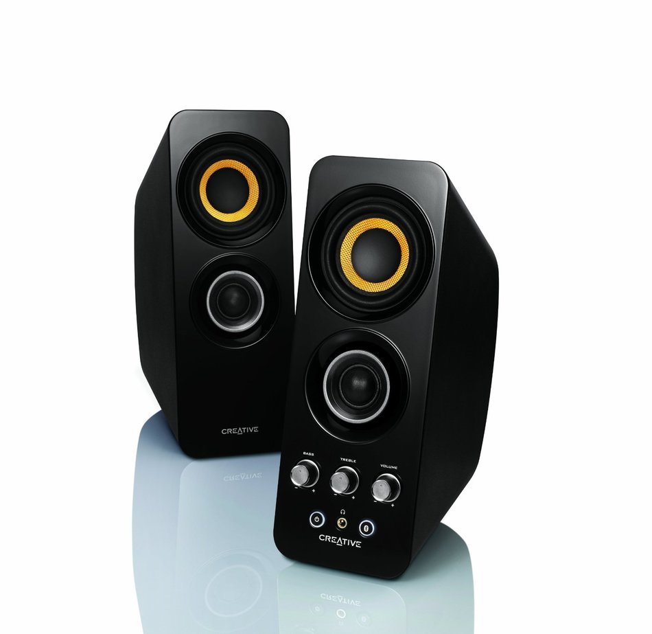 Creative T30 Wireless Bluetooth 3.0, 2.0 Computer Speaker System with Near Field Communication N3