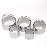 Tosnail 5 Piece Reusable Round Stainless Steel Biscuit Cutter Cookie Cutter Set