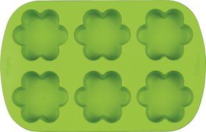Wilton Ruffled 6 Cavity Silicone Heart Mold Pan N20