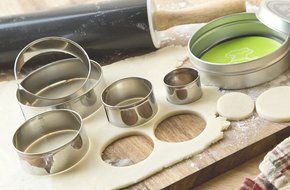 Fox Run Fox Run 3612 6 Piece Diamond Shape Cookie Cutter Set N5