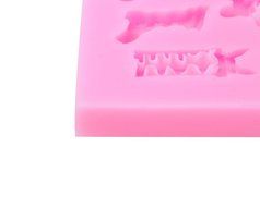 niceeshop(TM) Snowflake Cookie Biscuit Silicone Baking Mold Fondant Cake Decorations for Christmas ,Random Color N4
