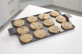 Mrs. Fields Cool Bake Sheet, Large N4