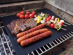 Chef Henri Grill Mat Lifetime Guarantee Set Of 3 Heavy Duty, Non-Stick Grilling Mats and Baking Mat - 16 x 13... N2