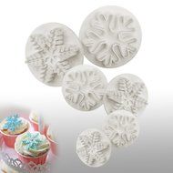 ilauke 6PCS Snowflake Cookie Cutters Decorating Fondant Embossing Tool Snowflake Plunger Cake Cutter N3