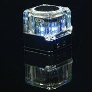 Black Mini Multimedia Speaker LCD MP3 FM Radio for MP3 US TT-028 N6