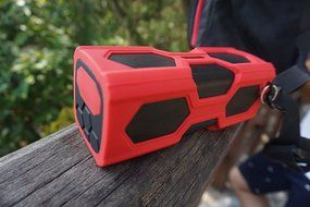 LEMFO NFC Bluetooth Speaker IPX4 Water Resistant Portable Wireless Stereo AUX Subwoofer with Built-in 3600mah...