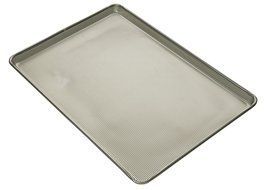 Focus Foodservice Commercial Bakeware 16-Gauge Aluminum Fully Perforated-Sheet Pan, Full Size