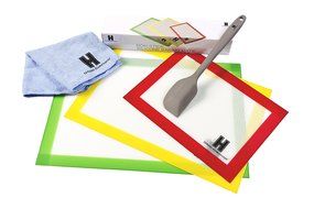 Urbane Homewares Non-Stick Baking Mats - 3 Sheet Set (1 Half, 1 Medium and 1 Quarter Liner ) Including Microfiber... N2