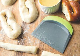 Fox Run Silicone Scraper, Green N7