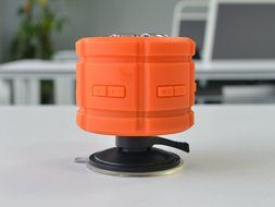 Waterproof Portable Bluetooth Speaker Super Bass, Powerful Sound, Whell Shape Design with speaker phone function N7
