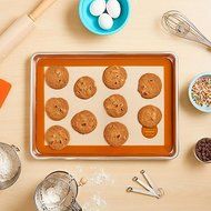 Baking Half-Sheet Pan &amp; Mat 2-Piece Set N3