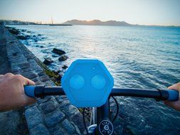 Boombotix - Boombot REX 2.0, Wireless Ultraportable Weatherproof Bluetooth Speaker, Woodgrain N23