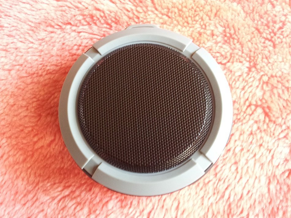 RUGGED BLUETOOTH SPEAKER Model L2-BTP2 N3