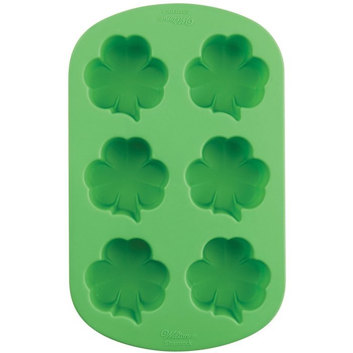 Wilton Ruffled 6 Cavity Silicone Heart Mold Pan N18