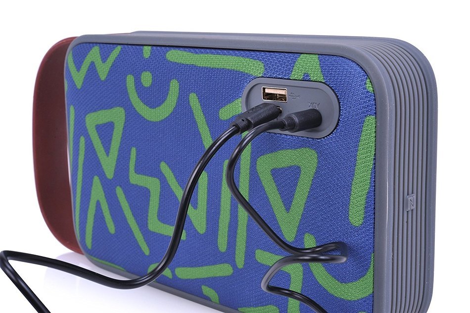 TRAKK Harmony New Model 20W 360 Degree Sound Durable Art Fabric Portable Bluetooth Speaker with Power Bank Immersive... N9