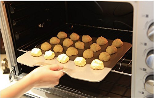 Astra shop Carbon Steel Nonstick Bakeware/ Insulated Cookie Sheet/ Baking Sheet/ Baking Pan, 11-Inch by 13-Inch N8