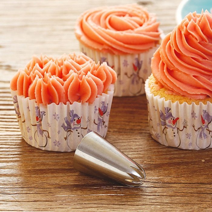 Delight eShop Sakura Fondant Cake Sugar Craft Pastry Icing Piping Nozzle Tips Decorating Tool N4