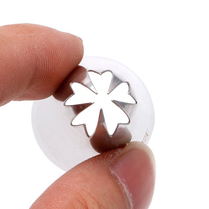 Delight eShop Sakura Fondant Cake Sugar Craft Pastry Icing Piping Nozzle Tips Decorating Tool N9