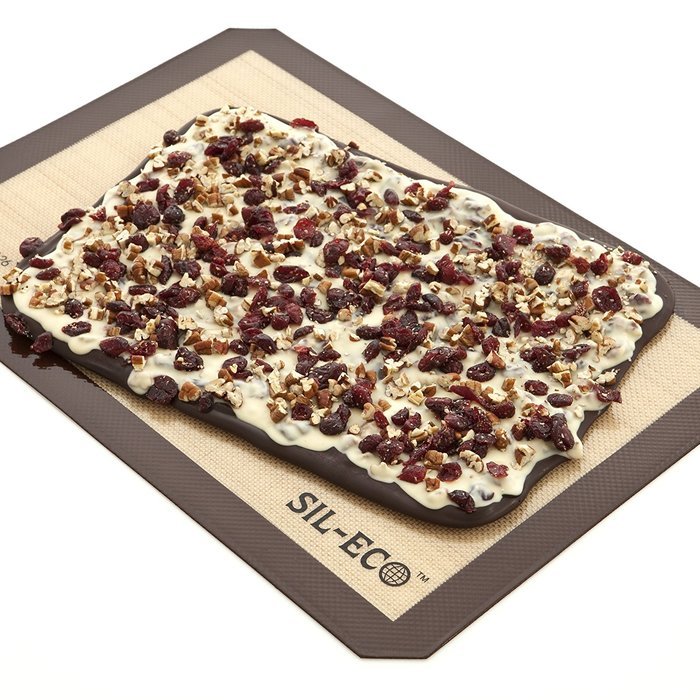 Sil-Eco E-99124 Non-Stick Silicone Baking Liner, 9" Round N4