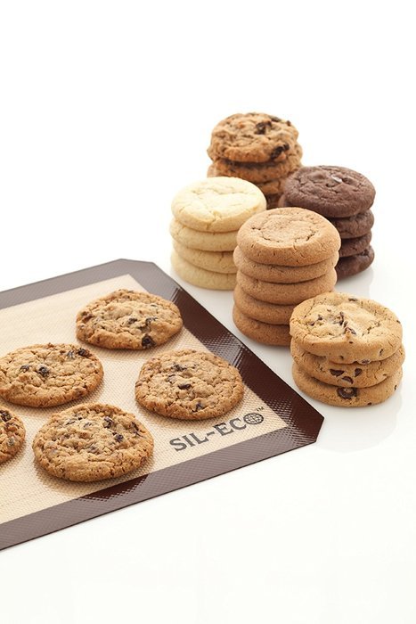 Sil-Eco E-99124 Non-Stick Silicone Baking Liner, 9" Round N5