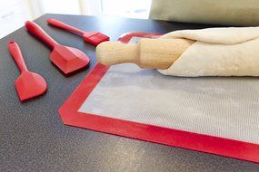 StarPack Silicone Baking Mat Set (3 Piece) - 2 x Half Sheet, 1 x Qtr Sheet - Bonus 101 Cooking Tips N3