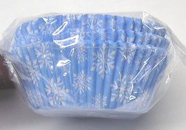 Wilton Snowflake Cupcake Baking Cups 75/pkg Blue N2