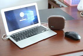 Bluetooth Speaker, Aidbucks BS-M1 NFC Portable Wireless Stereo Rechargeable Bluetooth Speakers with Built in Mic... N5