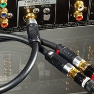 Mediabridge ULTRA Series RCA Y-Adapter (12 Inches) - 1-Male to 2-Female for Digital Audio or Subwoofer - (Part... N4