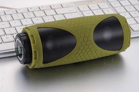 Ourdoor Portable Wireless Bluetooth Speakers :Waterproof IPX6 + Powerbank 2200mAh +Enhanced Bass 6W+ Building... N4