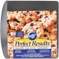 Wilton 2105-6797 Perfect Results Nonstick Jumbo Air Ins Cookie Sheet, 18 by 14-Inch N2