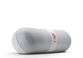 Beats by Dr. Dre Pill 2.0 Portable Wireless Bluetooth Speaker w/3.5mm Auxiliary Jacks &amp; Case (White Pill 2.0)
