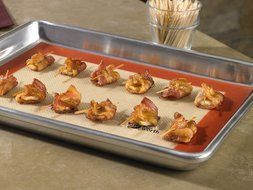 Dworth Professional Non-Stick Cookie Silicone Baking Mat - Food Grade Pastry Mat - 2 Pack