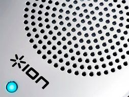 ION Audio Sound Splash | Wireless Water-Resistant Bluetooth Speaker with Built-In Mic &amp; Call Answering N7
