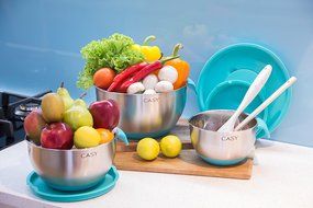 SPECIAL OFFER - 10 PIECE SET - 18/10 Stainless Steel Mixing Bowls with Handles, Lids, Spout, Non-slip Silicone... N3