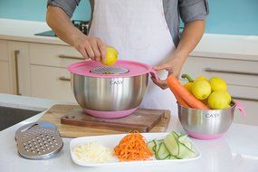 SPECIAL OFFER - 10 PIECE SET - 18/10 Stainless Steel Mixing Bowls with Handles, Lids, Spout, Non-slip Silicone... N30