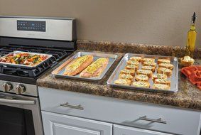 Artisan Professional Classic Aluminum Baking Sheet Pan Set with Quarter, Half, and 2/3-Size Sheets N3