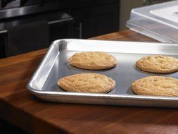Artisan Professional Classic Aluminum Baking Sheet Pan Set with Quarter, Half, and 2/3-Size Sheets N10