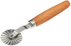 Ateco Fluted Pastry Wheel, 1 3/8 Inch Blade
