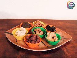 Borealis Baking Premium Silicone Baking Cups - 16 Large / Jumbo Cupcake Liners / Muffin Cups in 8 Beautiful Colors... N6